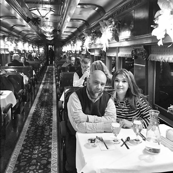 Meet your Posher, Jo - Picture 1 of 3